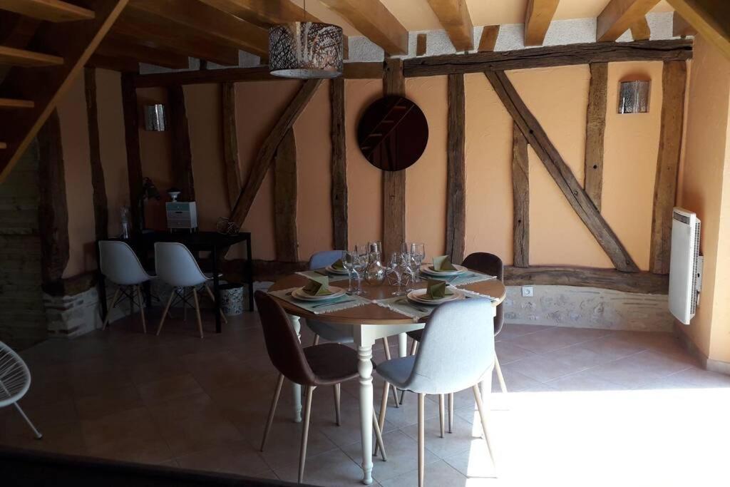 La Maison Du Bonheur Groupe Famille Ladon Zewnętrze zdjęcie